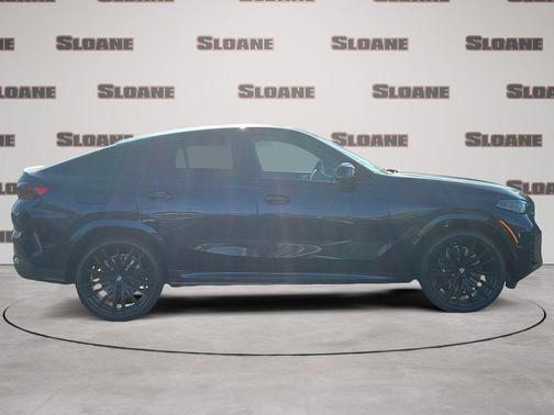 Tanzanite Blue II Metallic 2026 BMW X6 M60i
