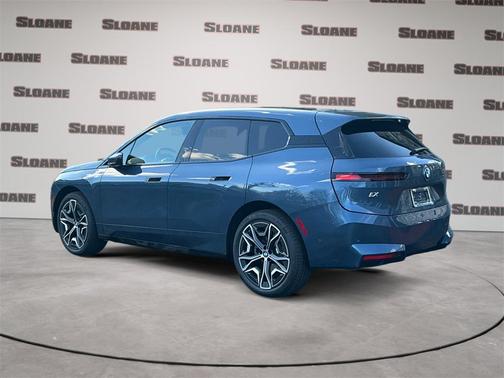 2026 BMW iX xDrive45