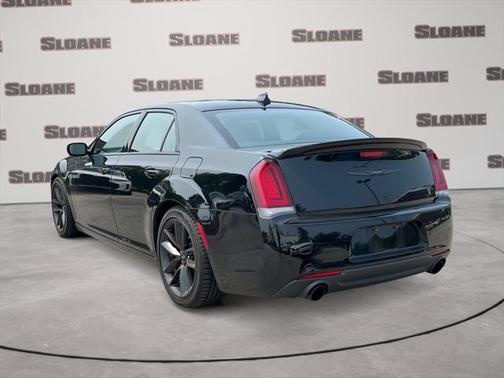 2023 Chrysler 300 C