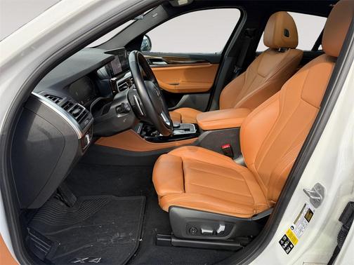 2023 BMW X4 xDrive30i