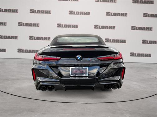 2022 BMW M8 Competition