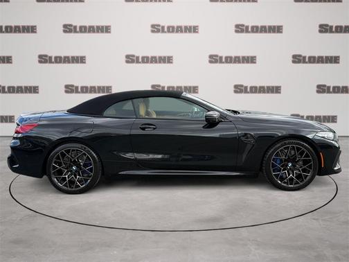 2022 BMW M8 Competition