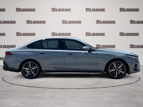 2026 BMW 530 i xDrive