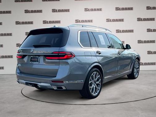 2025 BMW X7 xDrive40i
