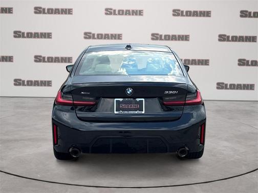2025 BMW 330 i xDrive