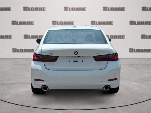 2025 BMW 330 i xDrive