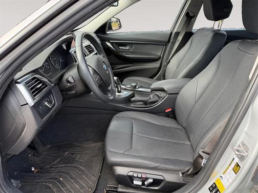 2018 BMW 320 i