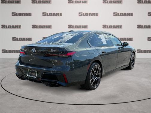 2024 BMW 760 i xDrive