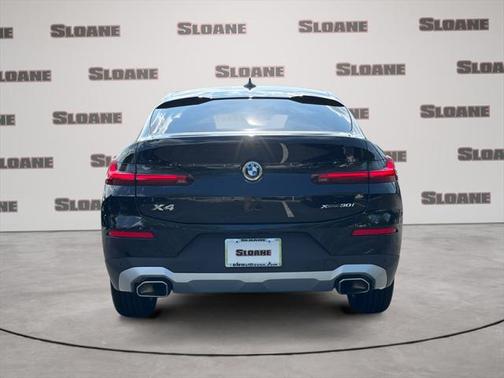 2025 BMW X4 xDrive30i