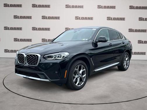2025 BMW X4 xDrive30i