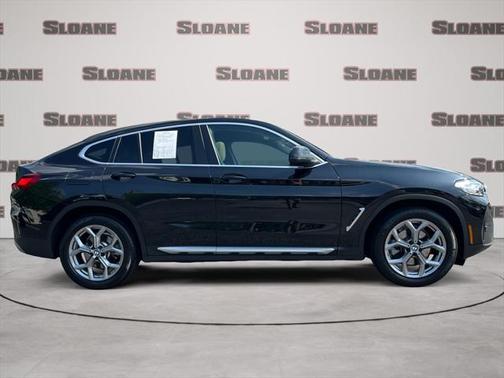 2025 BMW X4 xDrive30i