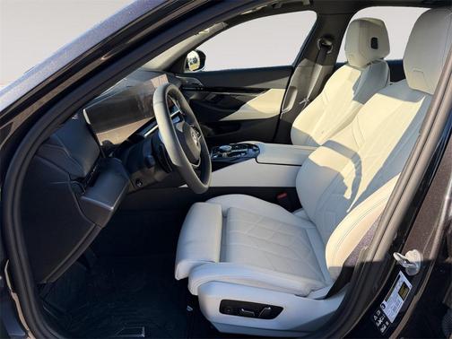 2025 BMW 530 i xDrive