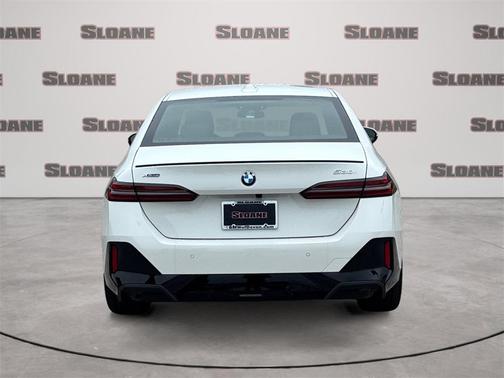 2026 BMW 530 i xDrive