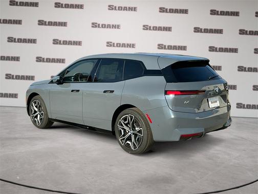 2026 BMW iX xDrive60