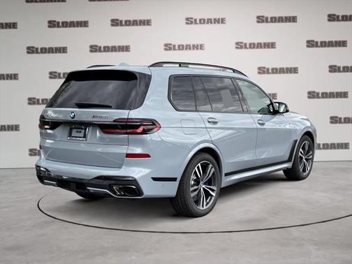 2026 BMW X7 M60i
