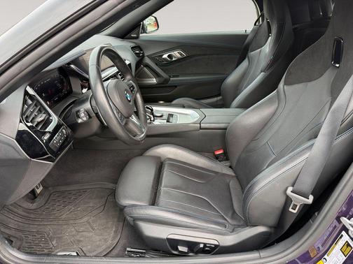 Thundernight Metallic 2023 BMW Z4 M40i