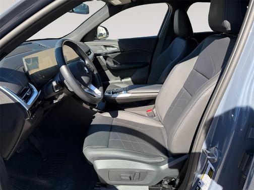 2024 BMW X2 xDrive28i