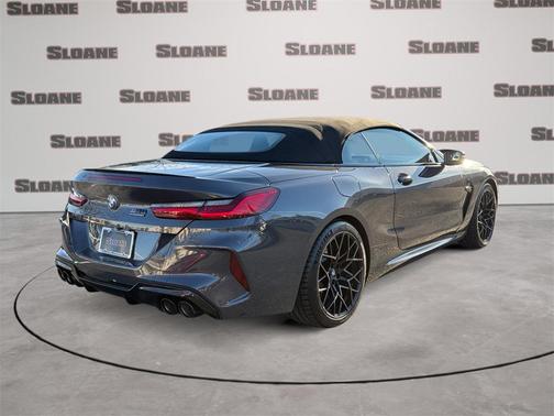 2022 BMW M8 Competition