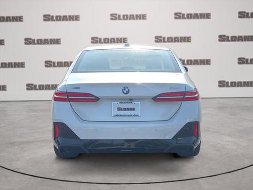 2026 BMW 530 i xDrive