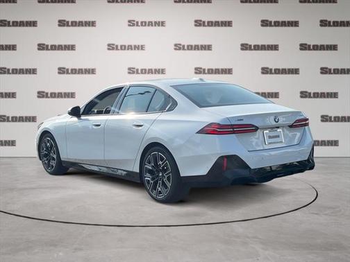 2026 BMW 530 i xDrive