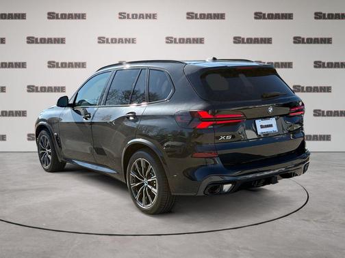 Black Sapphire Metallic 2026 BMW X5 PHEV xDrive50e