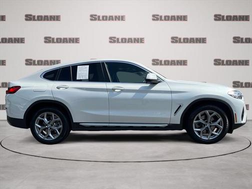 2024 BMW X4 xDrive30i