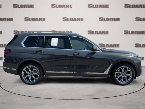 2025 BMW X7 xDrive40i