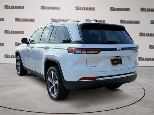 2022 Jeep Grand Cherokee 4xe Base