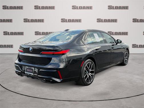 2023 BMW 760 i xDrive