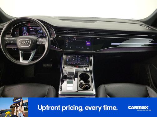 Black 2021 Audi Q8 Prestige