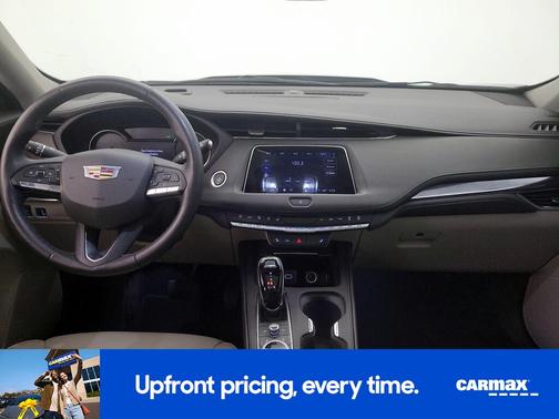 2023 Cadillac XT4 Luxury