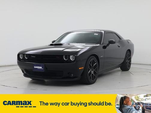 2018 Dodge Challenger R/T Shaker