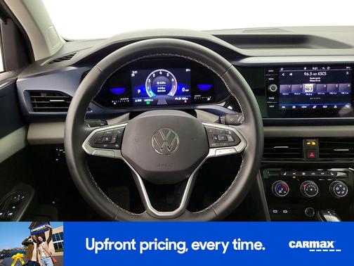 2023 Volkswagen Taos SE