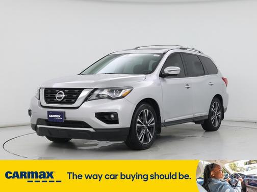 2017 Nissan Pathfinder Platinum
