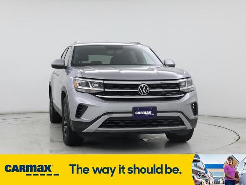 2022 Volkswagen Atlas Cross Sport SE w/Tech