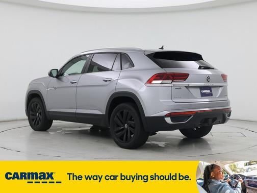 2022 Volkswagen Atlas Cross Sport SE w/Tech