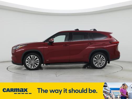 2023 Toyota Highlander Hybrid Platinum