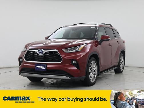2023 Toyota Highlander Hybrid Platinum