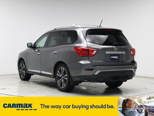 2017 Nissan Pathfinder Platinum