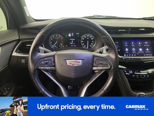 Black 2020 Cadillac XT6 Sport