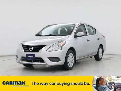 2017 Nissan Versa SV