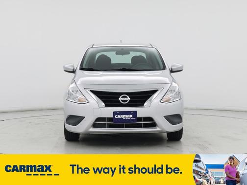 2017 Nissan Versa SV