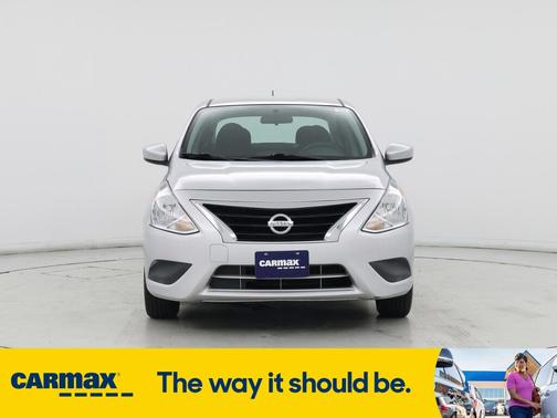 2017 Nissan Versa SV