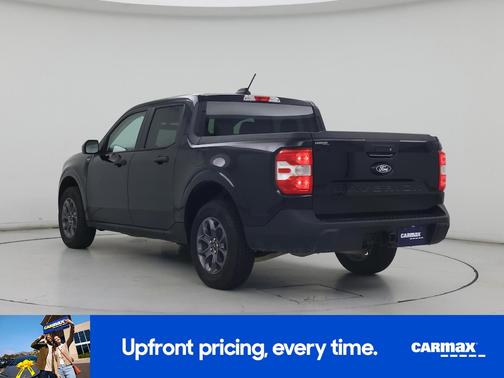 Black 2025 Ford Maverick XLT