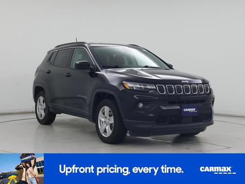 Black 2022 Jeep Compass Latitude