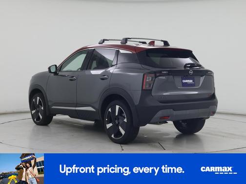 Gray 2025 Nissan Kicks SR