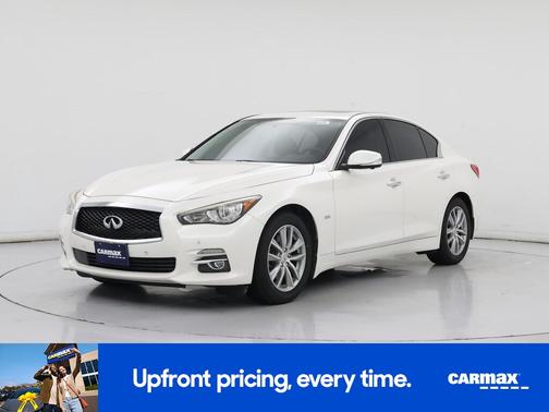 2017 INFINITI Q50 Premium