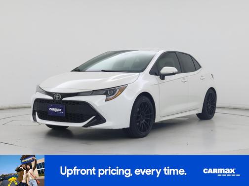 White 2019 Toyota Corolla Hatchback SE
