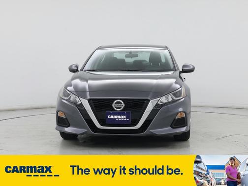 2019 Nissan Altima S