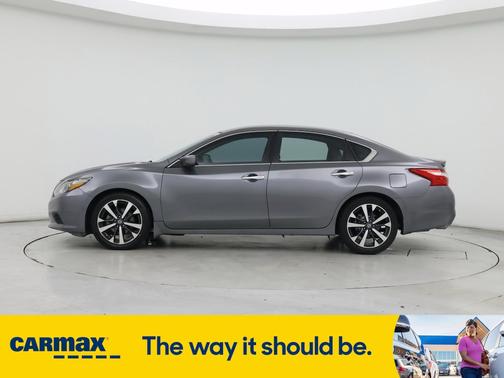 2016 Nissan Altima SR